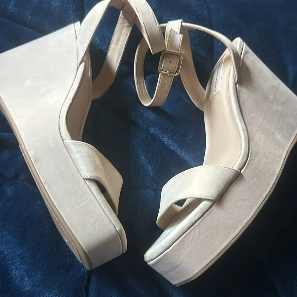 Antonio Melani Madelle Bespoked Nude platform wedges